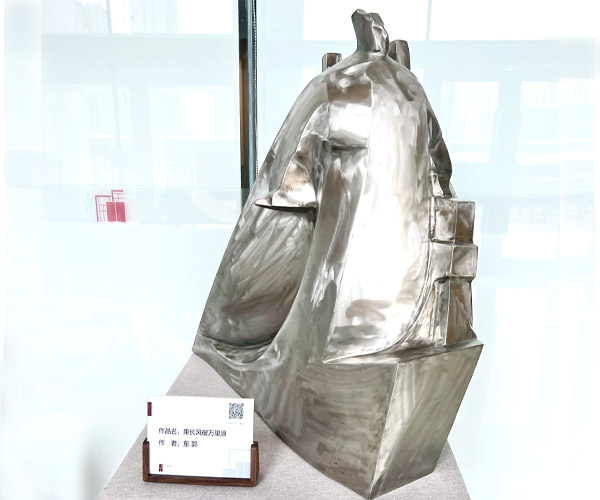 鄭和雕塑《乘長風破萬里浪�?jpg.jpg 鄭和雕塑《乘長風破萬里浪�?jpg.jpg