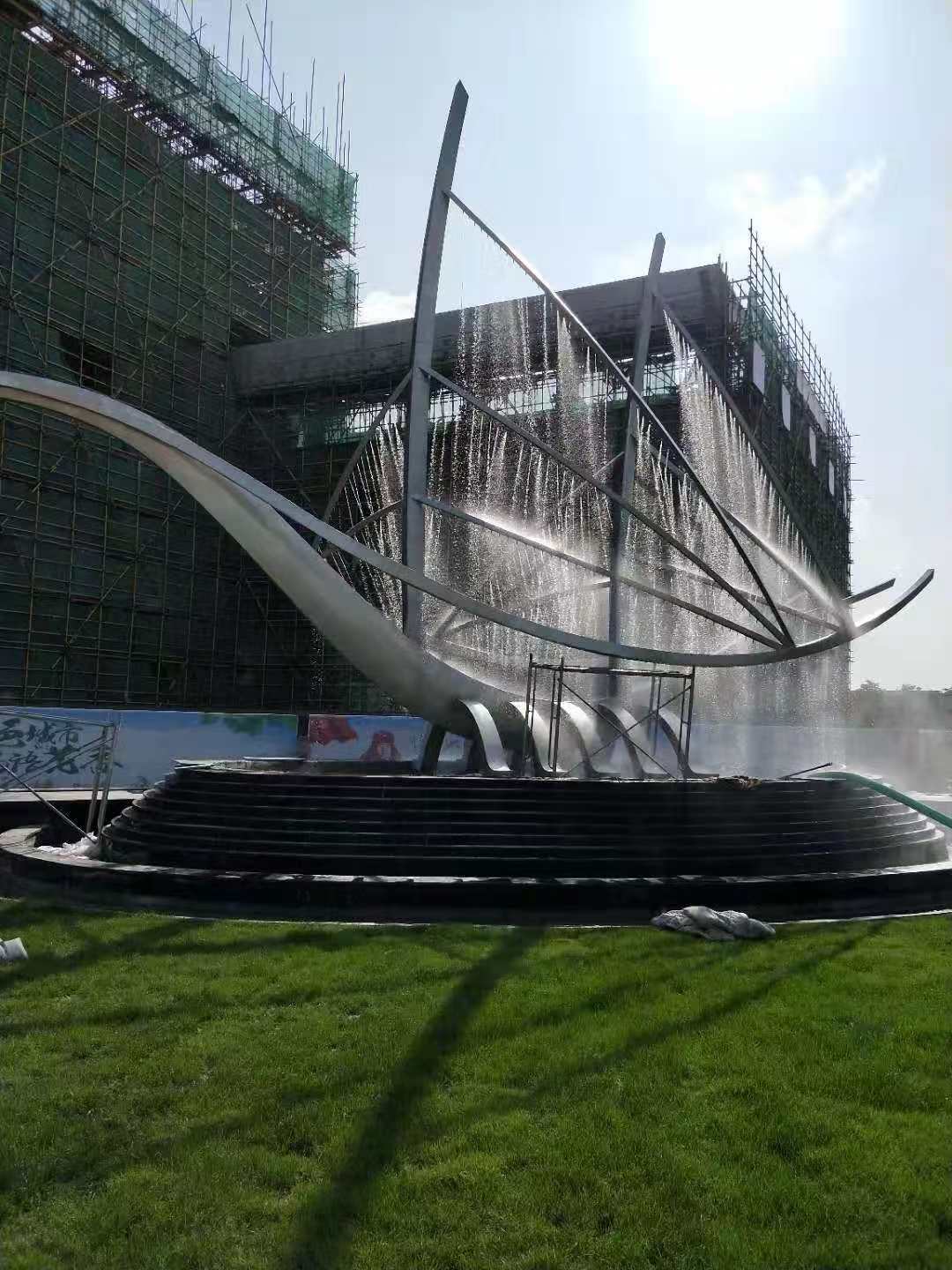 �Ͼ����܏S���V�����ˇ�g�ľ��w���F